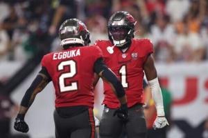 Buccaneers beat Texans to make fifth straight 2-0 NFL start