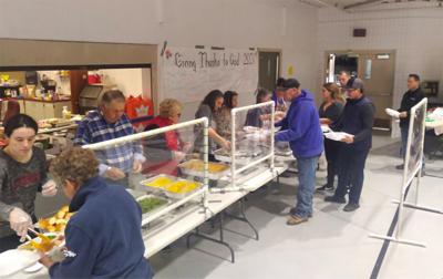 Sturgis hosts Thanksgiving meal