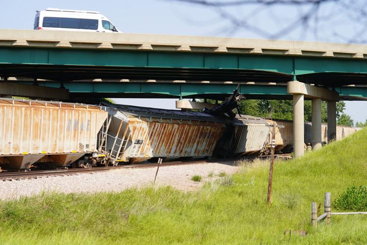 Driver killed in semi truck crash | Local News | bhpioneer.com
