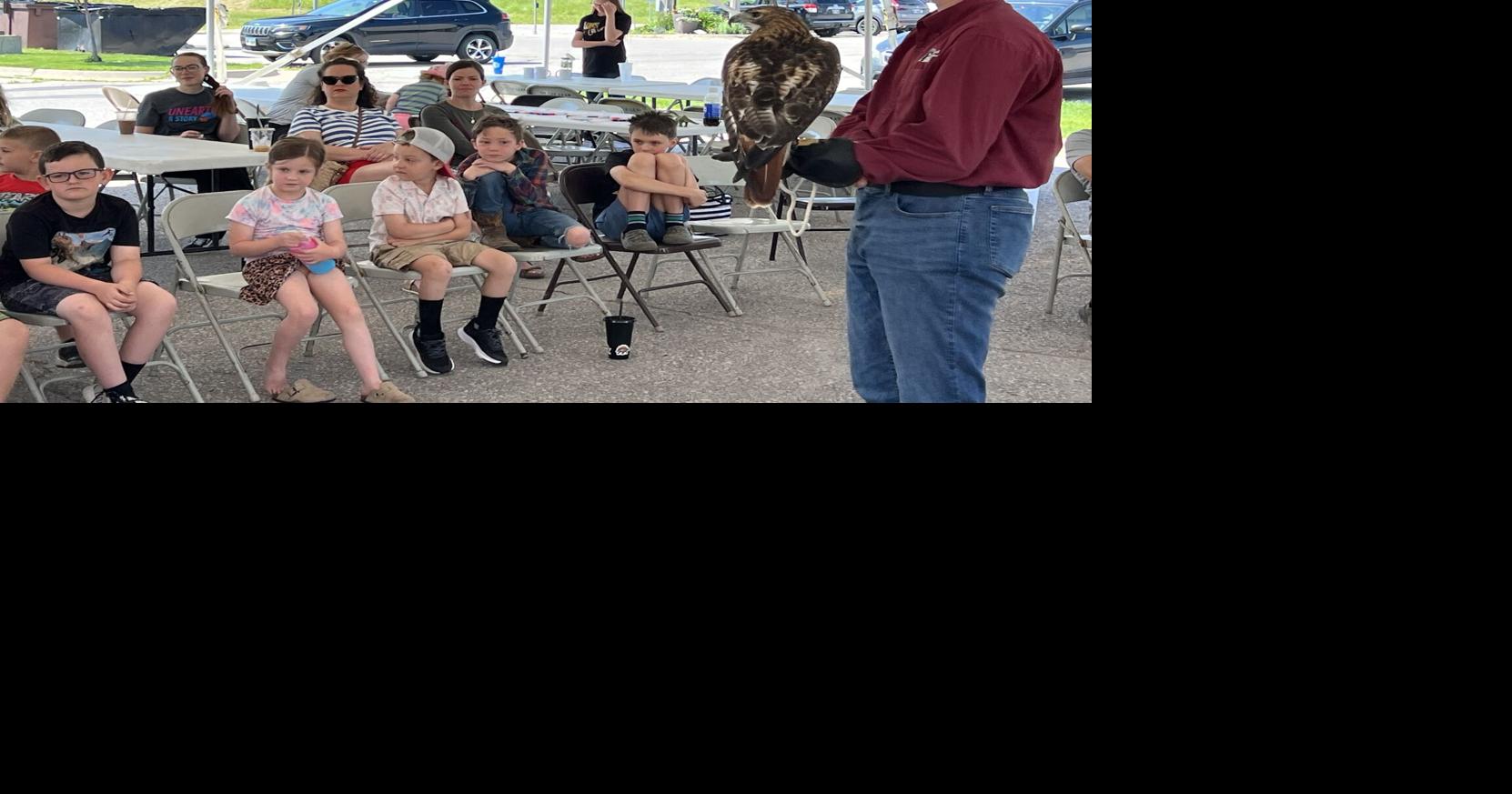 Young readers flock to Lead library for raptor lessons