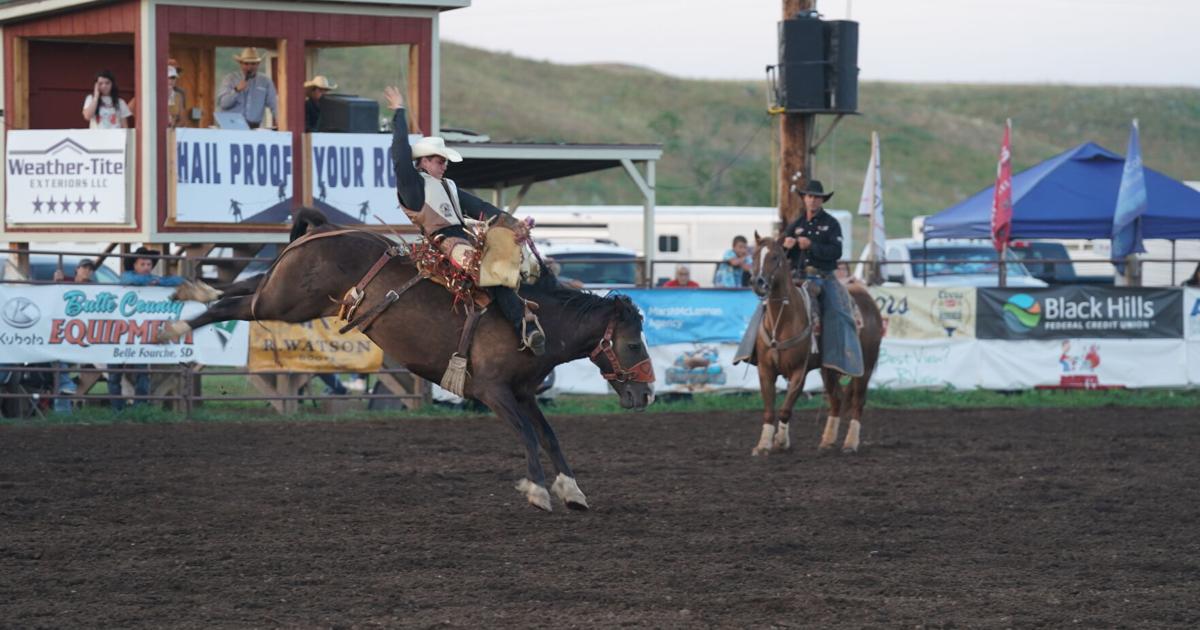 Elshere and Ford compete in Wild West rodeo at Hart Ranch | Local ...