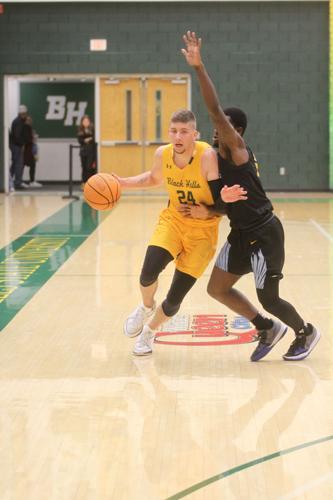 Ragsdale etches name into RMAC record book during storied career ...