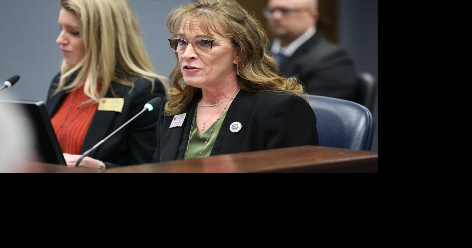Prison leader quits as prison vote looms | Local News | bhpioneer.com
