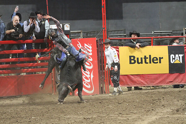 Rodeo Rapid City hosts opening PRCA performance | Local News ...