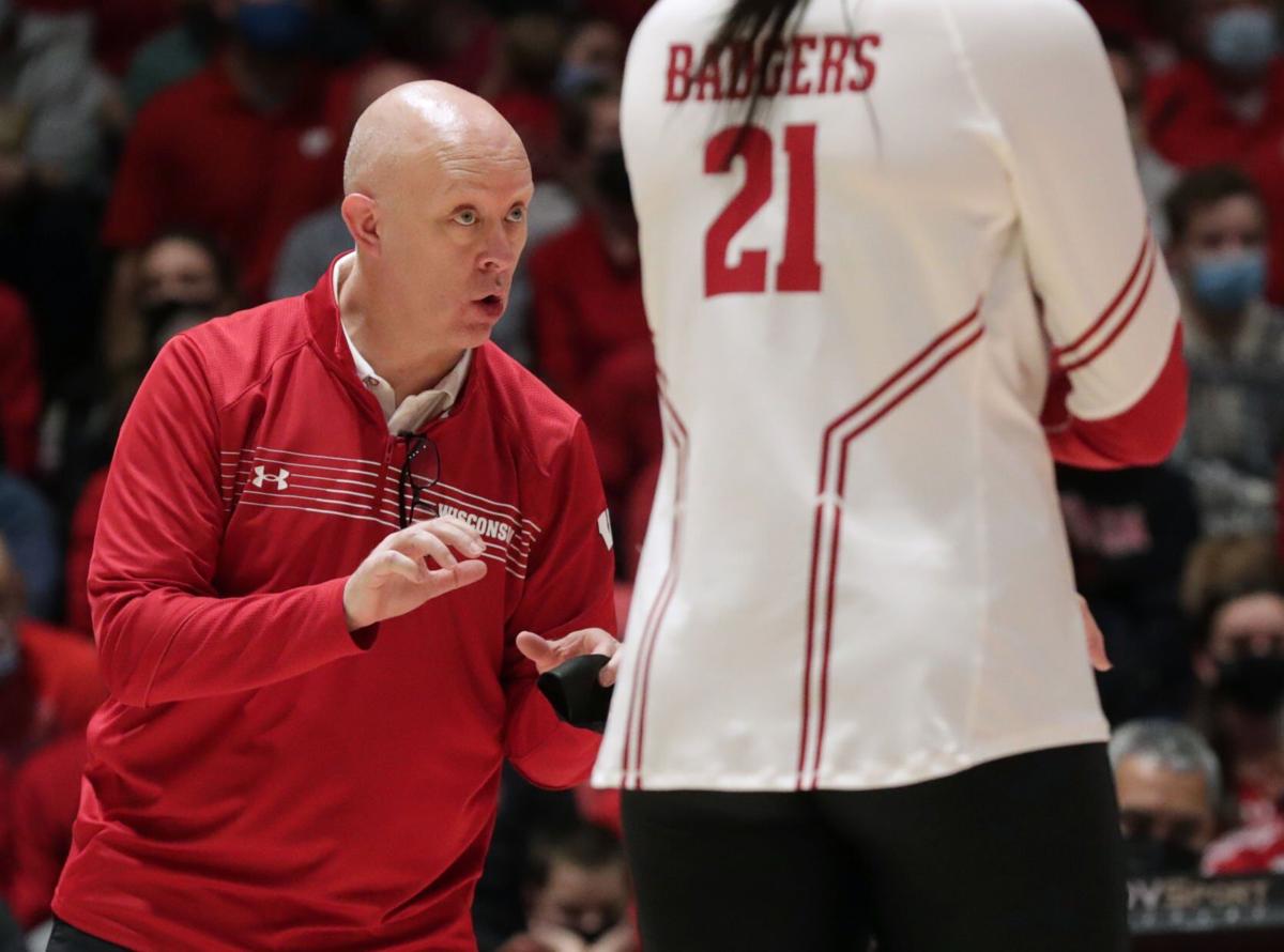 Here's how much Wisconsin volleyball coaches earned in bonuses for NCAA  championship season
