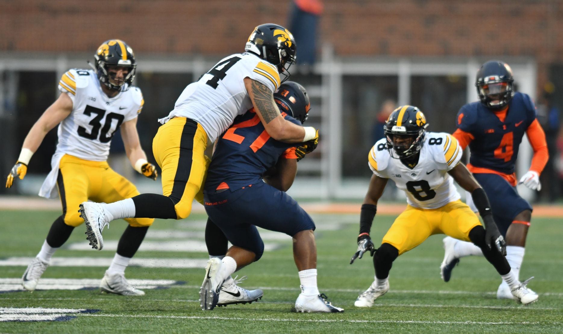 Hawkeyes Deal Illini Their Worst Home Loss In 95 Years | College ...