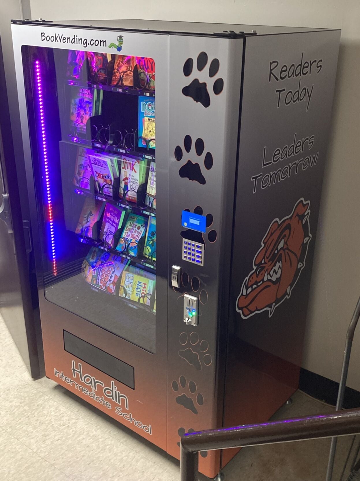 A Book Vending Machine Comes to Hardin Schools | News ...