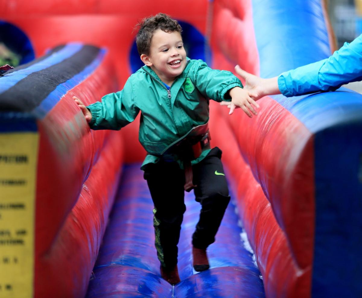 Moses on the bungee run
