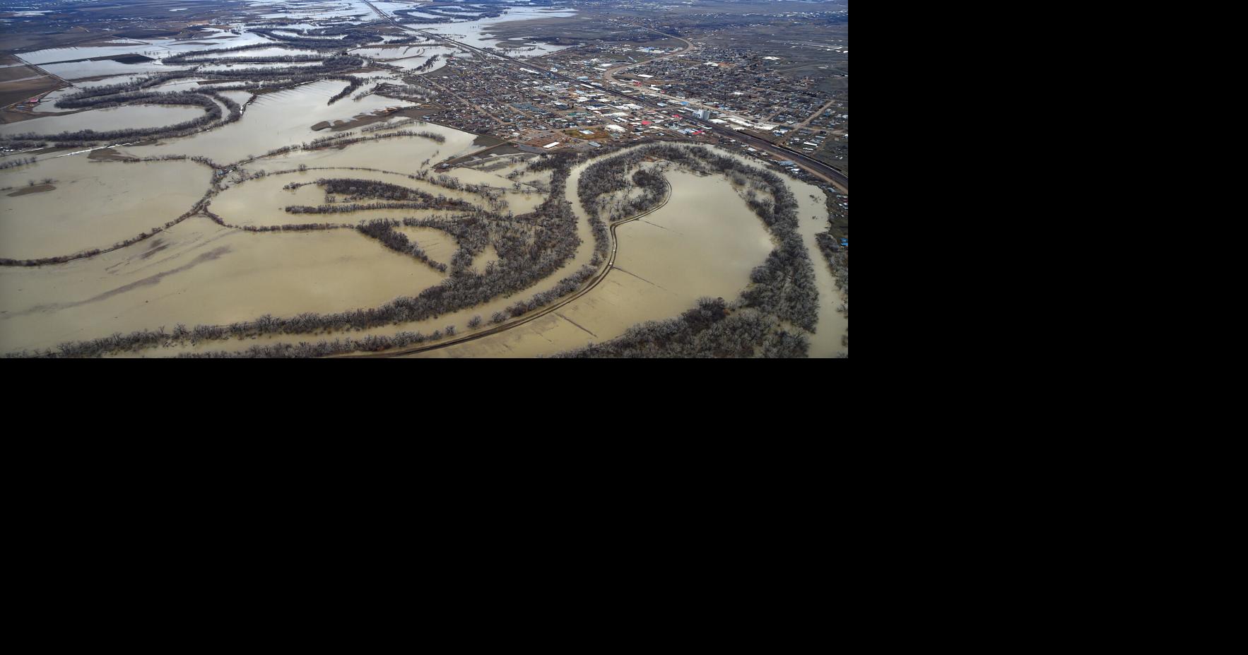 Photos Aerial views show flooding in the Milk River Valley