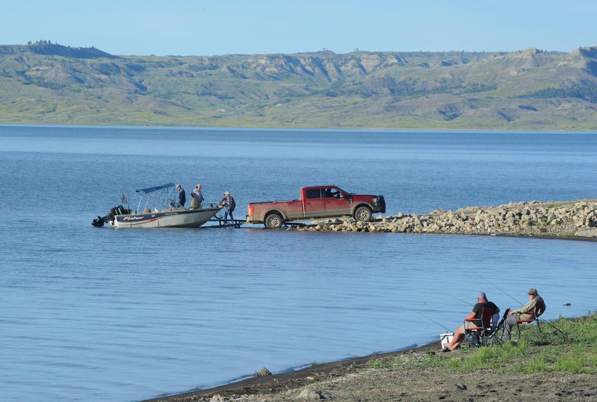 Devil's Creek Recreation Area lures hardy Fort Peck Reservoir travelers