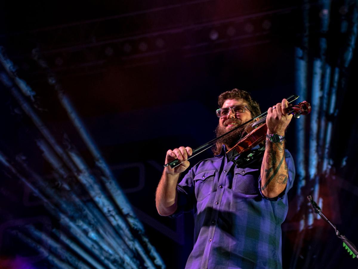 Photos Cody Johnson Draws A Huge Crowd For Montanafair Concert State Regional Billingsgazette Com