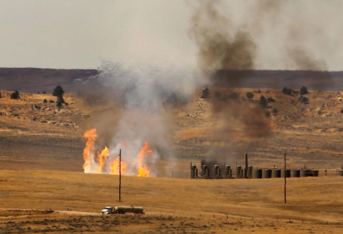 Crews extinguish Douglas oil well fire