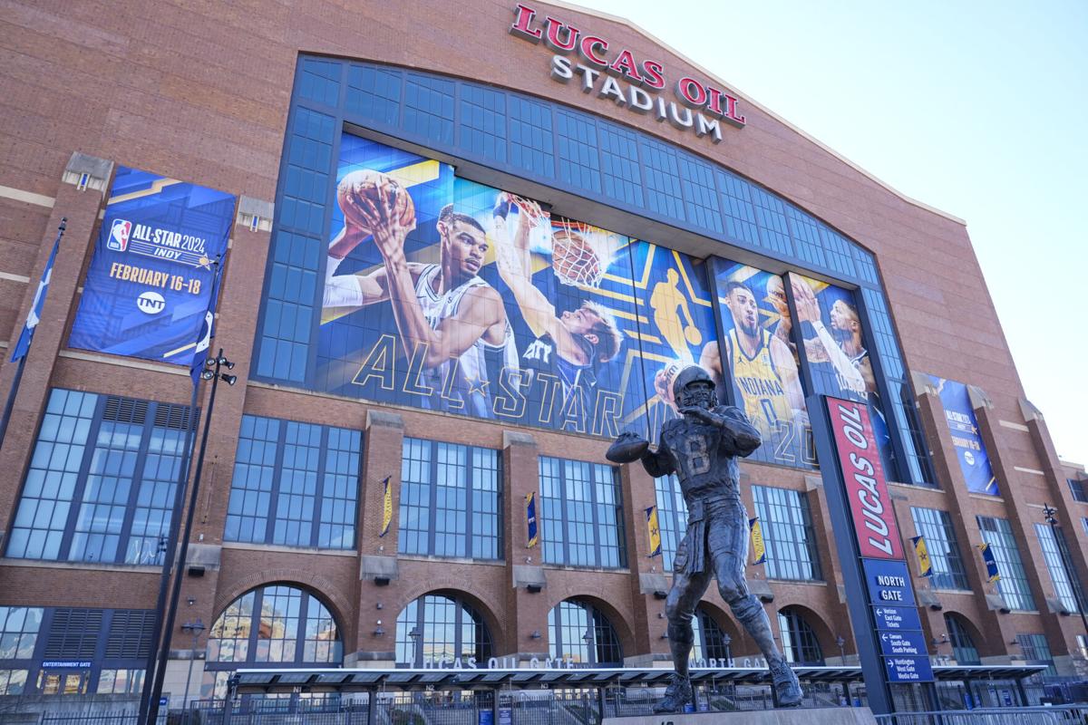 Indianapolis Airport celebrates NBA All-Star weekend with