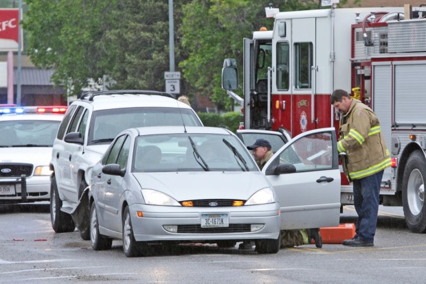 2-vehicle accident