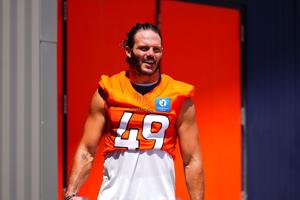 FOOTBALL-NFL/