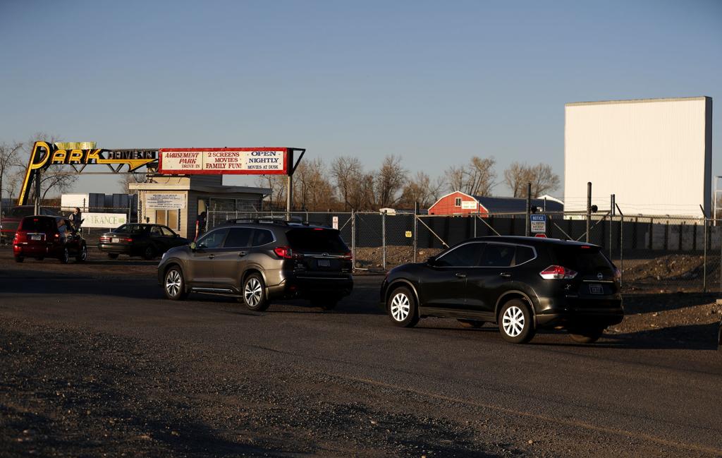 Laurel Drive In Theater Fights To Stay Open Local News Billingsgazette Com