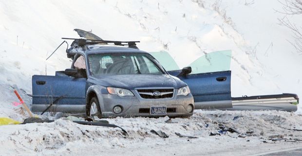 Girl, 3, dies from injuries in Highway 212 crash