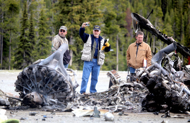 Montana Plane Crash: Pilot & 3 Passengers Escape Fiery Wreckage! (Video) - nt3cu79