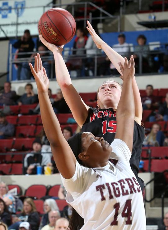 Photos Montana Western Defeats Campbellsville In The NAIA Tournament University Of Montana 