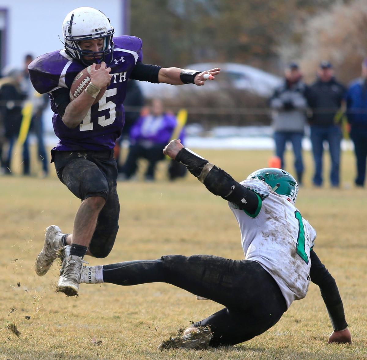 Photos Forsyth claims victory over Ennis in 8man semifinal game