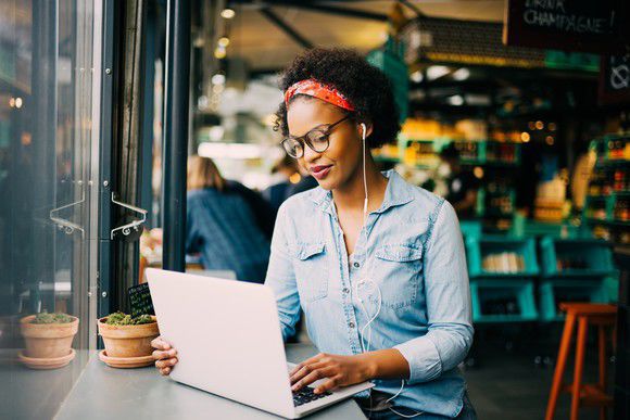 5 Things 1099 Employees Need to Know About Taxes