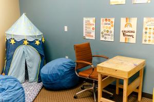 As states deal with student homeless rates, nonprofits do what government can't