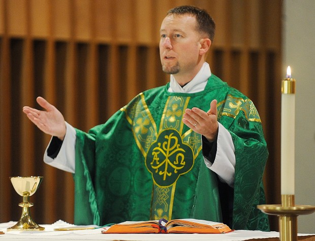 Catholics Get Ready For Liturgy Changes This Weekend