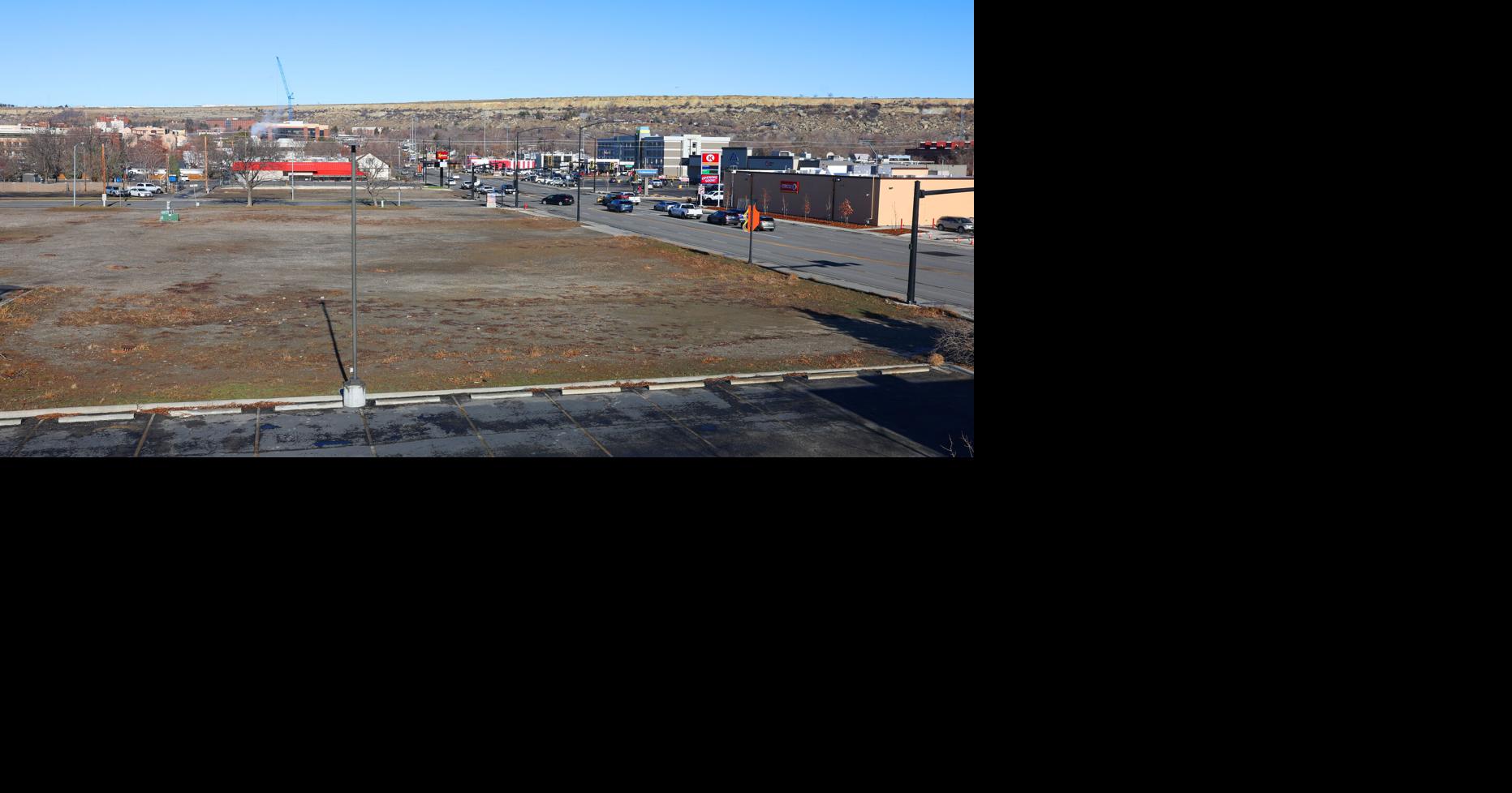 At a crucial downtown Billings intersection, vacant lots outnumber new developments