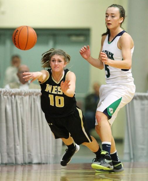 Gallery State AA basketball tournaments