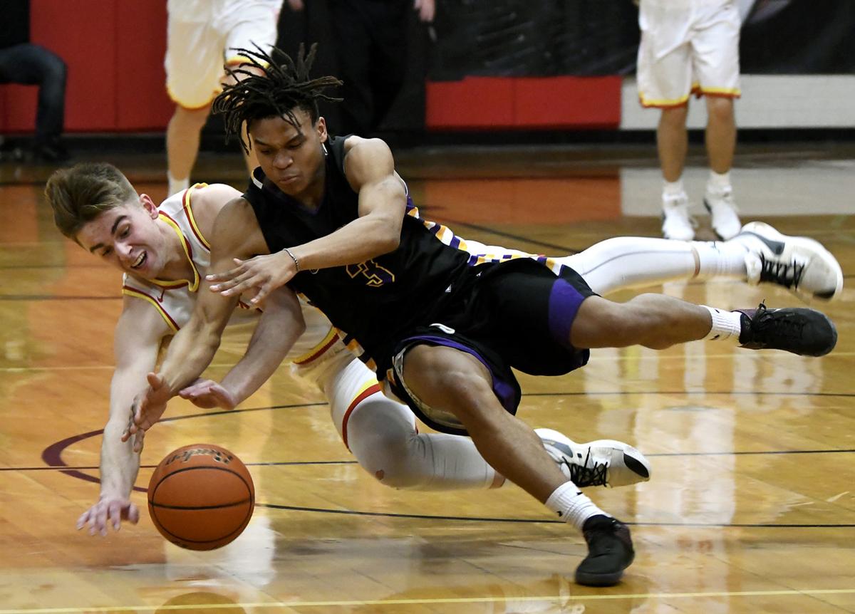 Boys Basketball Rankings Hellgate Continues Reign In Cluttered Aa