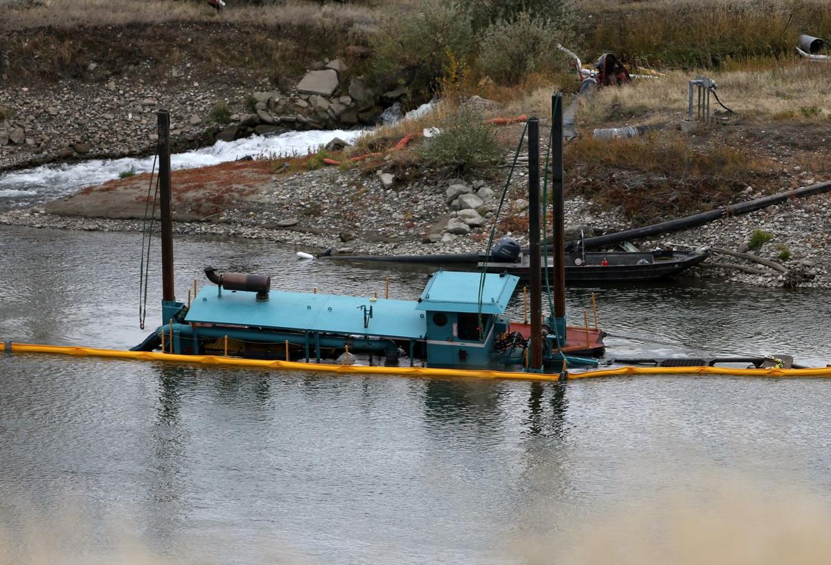 Crews Working To Stabilize Sunken Barge On Yellowstone