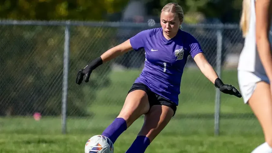 ‘Jackets Battle in Close Loss to #8 Western Washington
