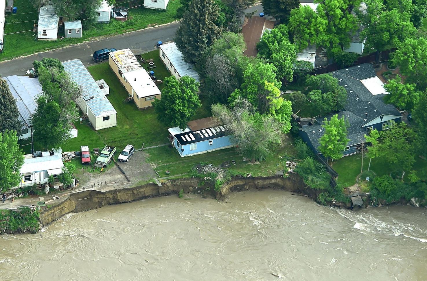 Photos Aerial views of flooding on the Yellowstone