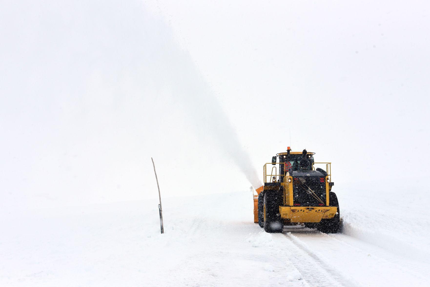 Crews work to clear Beartooth Pass ahead of planned opening date
