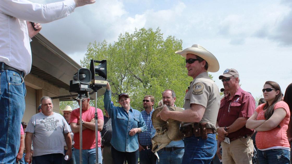 Montana game warden charged with misuse of criminal justice information