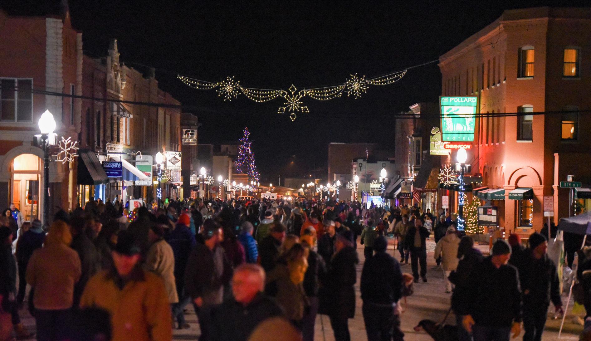 Photos Crowds fill downtown Red Lodge for annual Christmas Stroll
