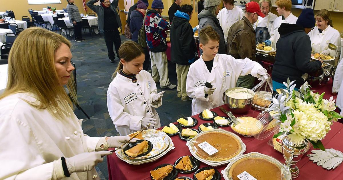 Billings Food Bank serves Christmas Day meal