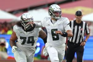 FOOTBALL-NCAA/