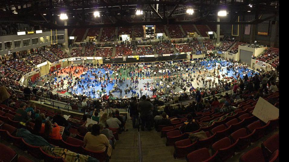 Live updates from the Montana state wrestling tournament Wrestling