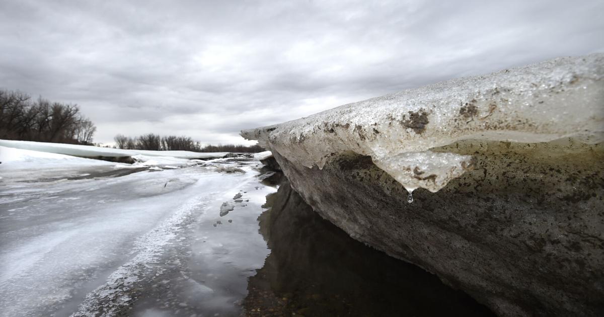 River Pool Ice Photo: River ice
