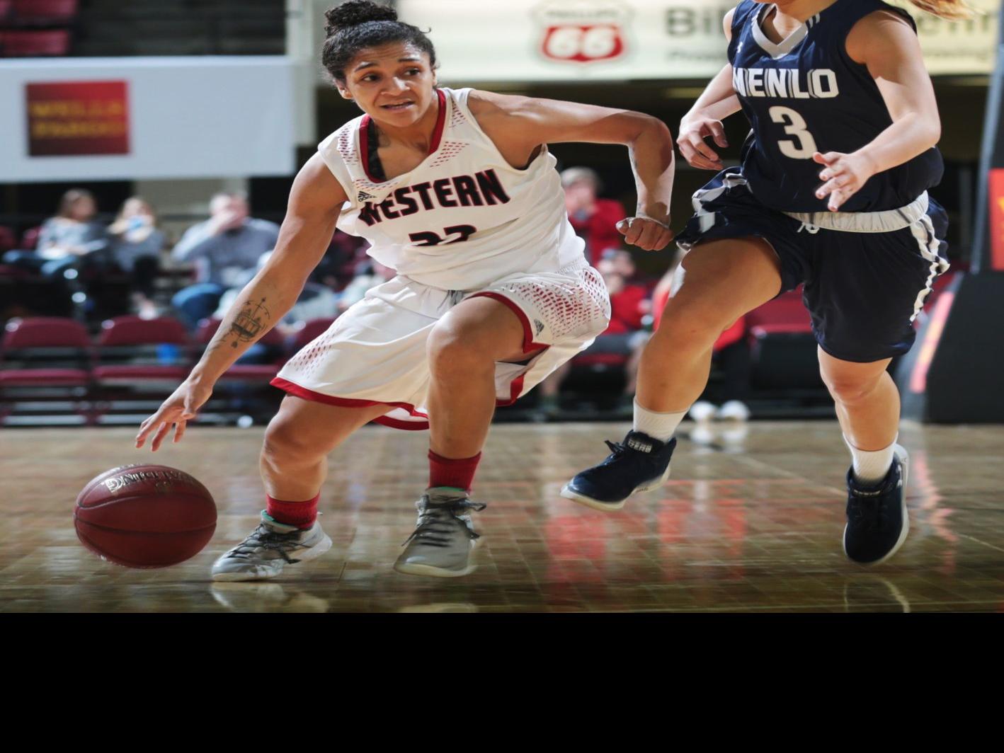 Montana Western S Brianna King Naia Women S Basketball Player Of