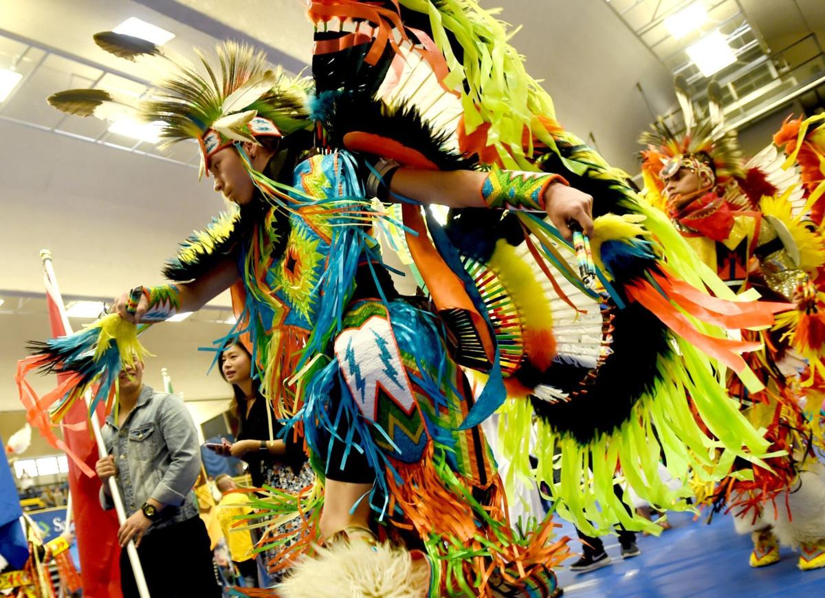 Dancing in the grand entry