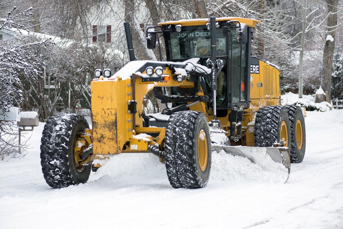 Plows take to Billings' streets after snowstorm drops 5 inches