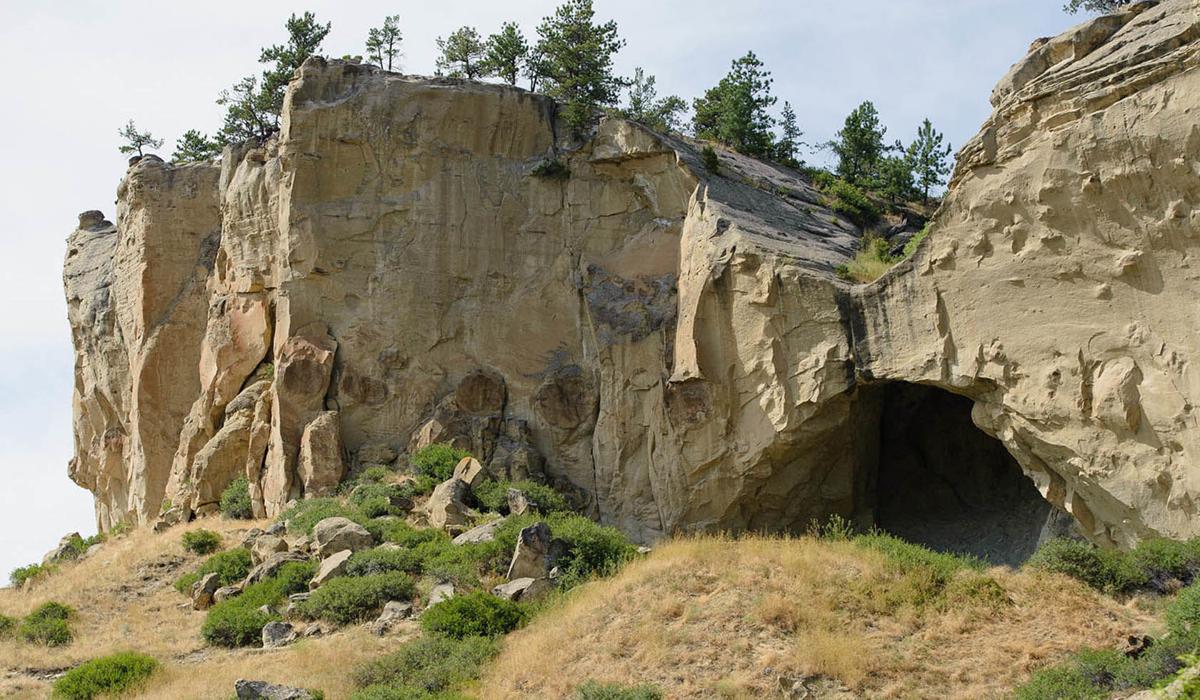 Pictograph Cave State Park