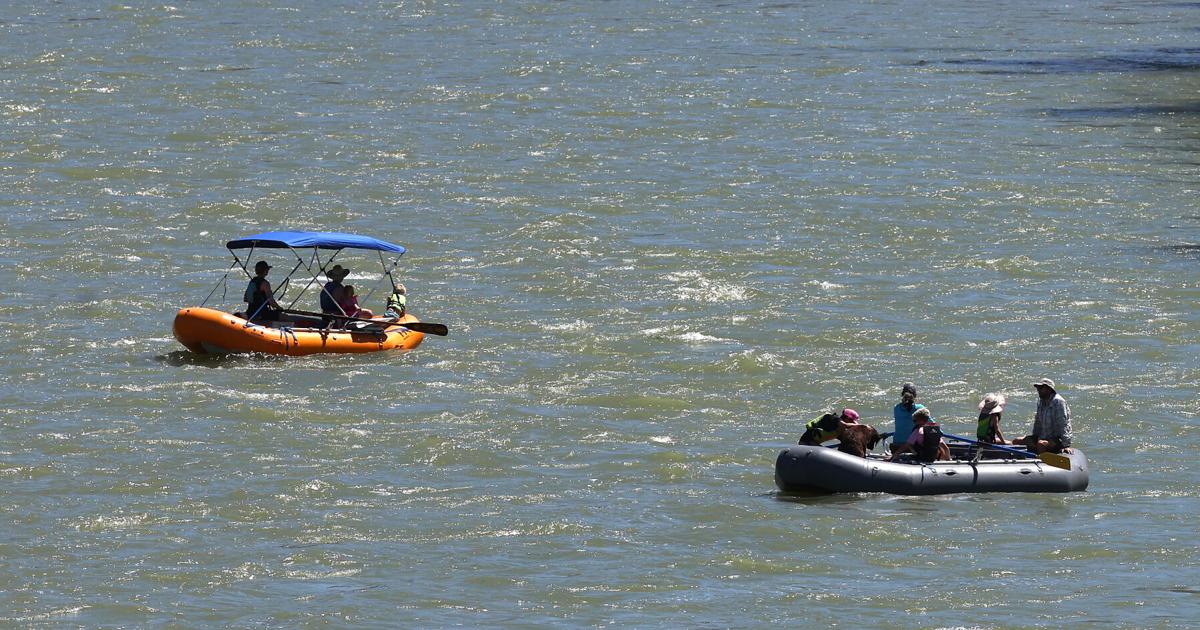 Yellowstone boaters
