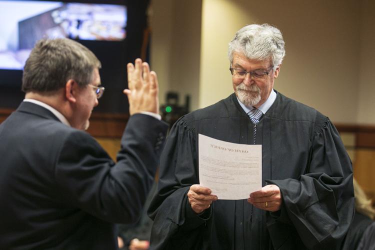 Former deputy prosecutor Linneweber sworn in as Yellowstone County