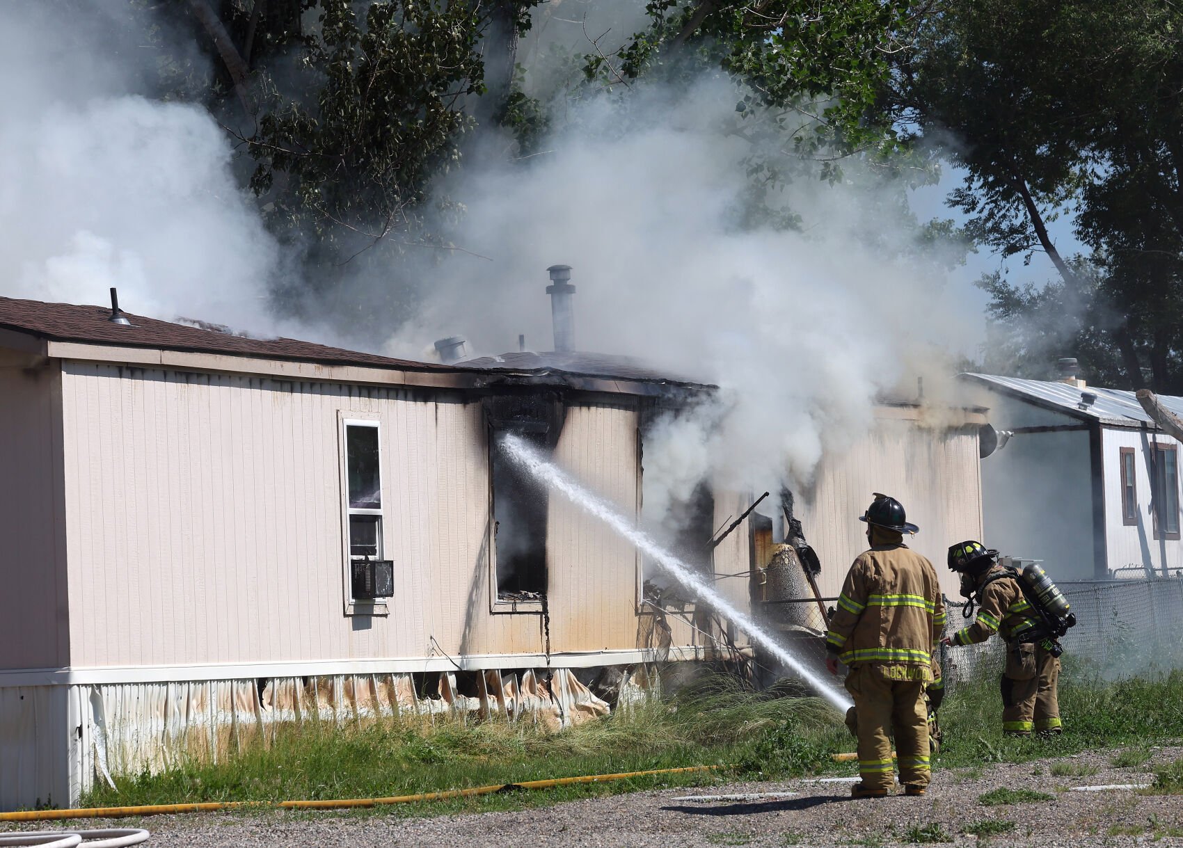 【wwk】Room fire Fire at Lockwood trailer park totals a home and vehicle