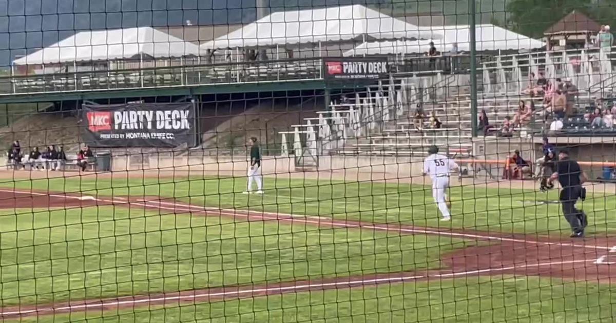 Missoula PaddleHeads catalyst Tyler Stone connects against Boise