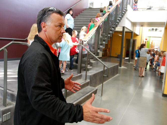 New Roundup Central Elementary allows students to stay under 1 roof