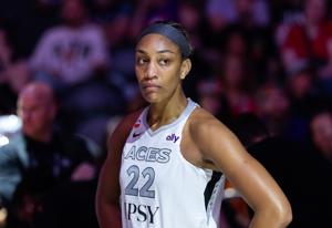BASKETBALL-WNBA-PHO-LV/